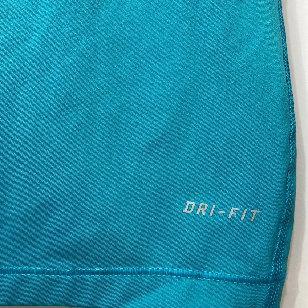 Nike Pro Dri-Fit Razorback - Picture 4 of 4
